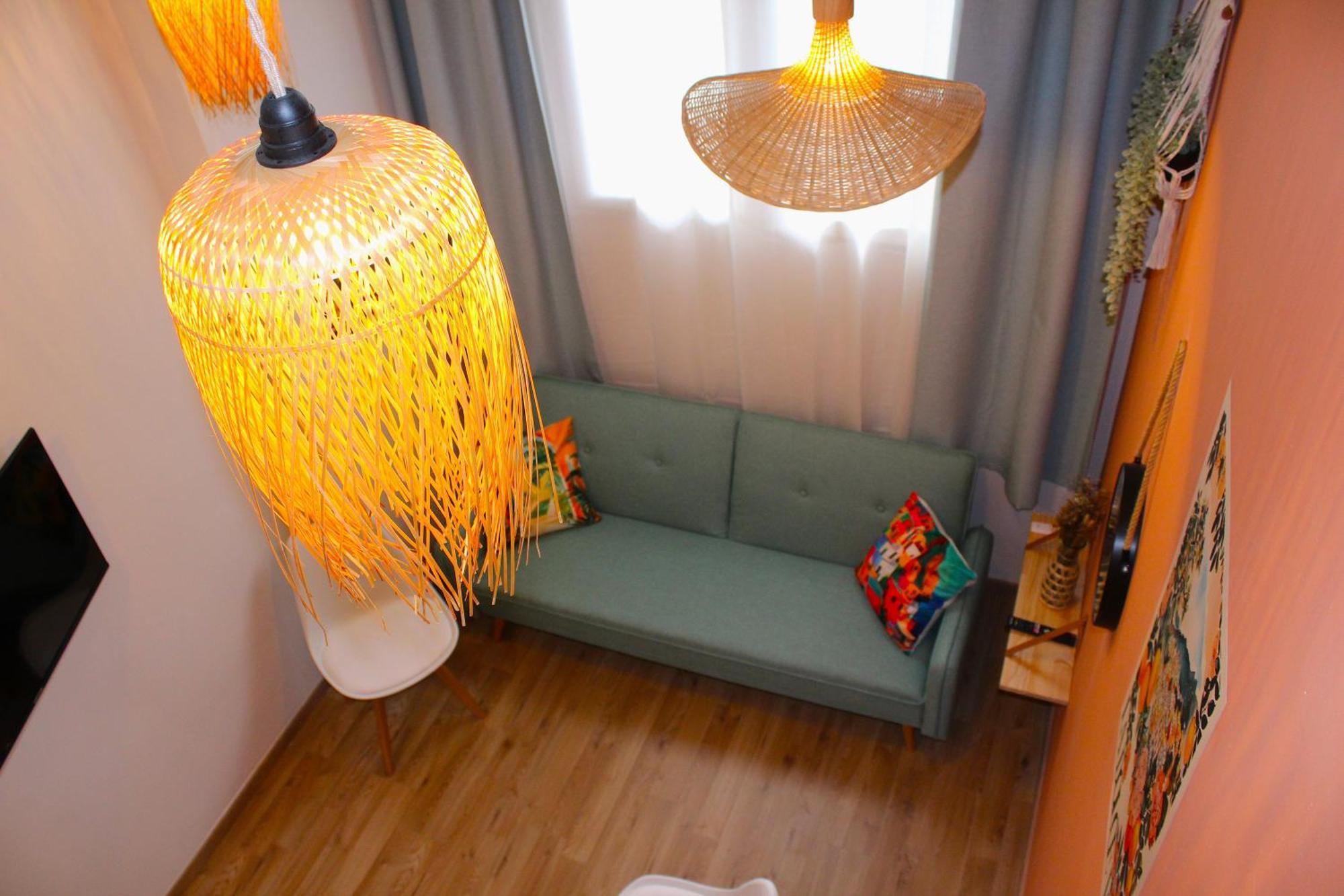 Appartement Mediterraneo Loft - Fabrique - Santa Giulia Hockey Arena - 20 Minutes From Duomo *