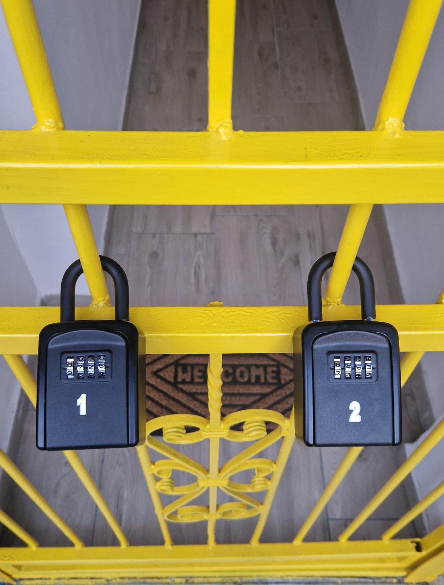 Mediterraneo Loft - Fabrique - Santa Giulia Hockey Arena - 20 Minutes From Duomo Appartement *